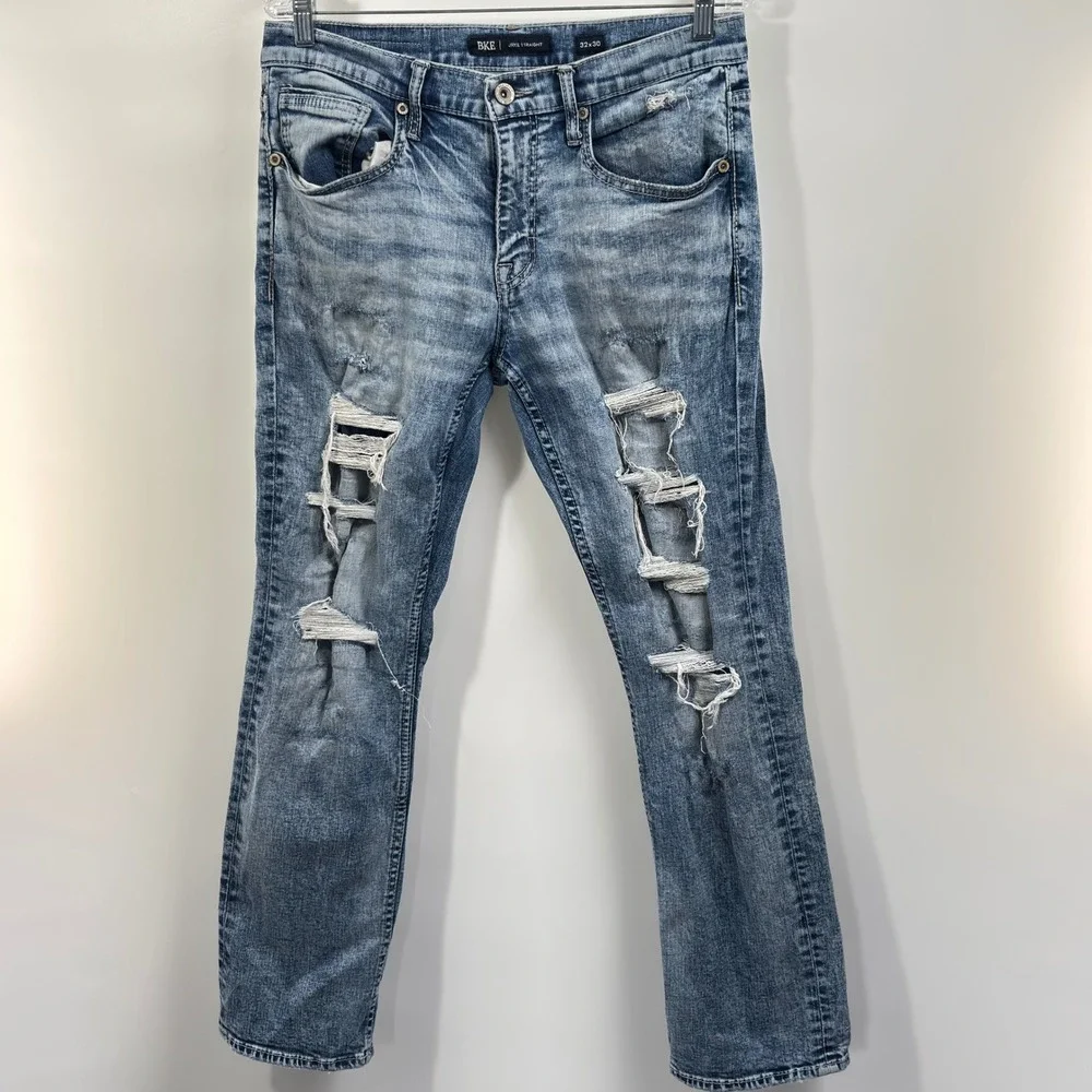 BKE Jake Straight Jeans Men 32x30 Medium Wash Distressed Ripped Stretch